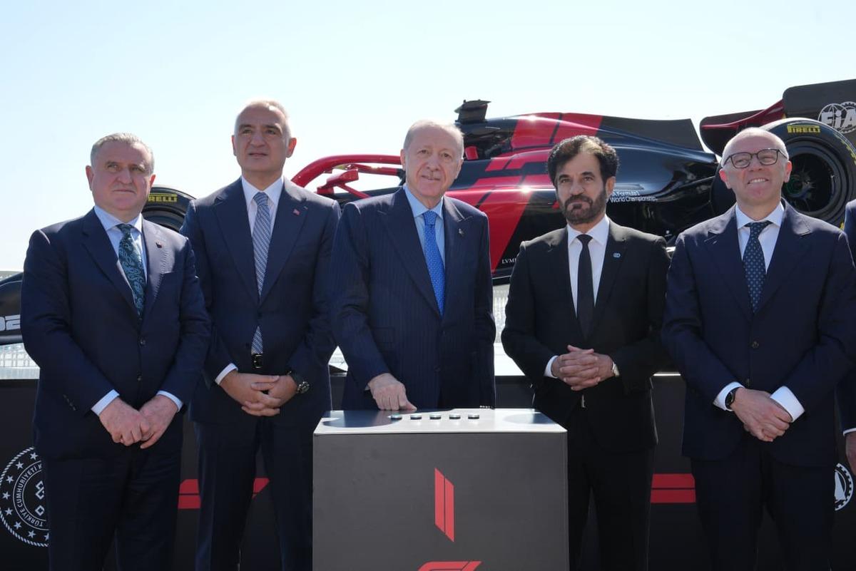 Bakan Ersoy müjdeyi verdi: İstanbul Park 2031’e kadar F1 takviminde 4
