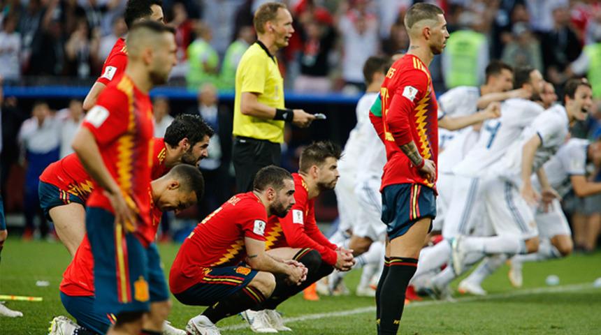 Xavi İspanya Milli Takımı'nın başına geçiyor