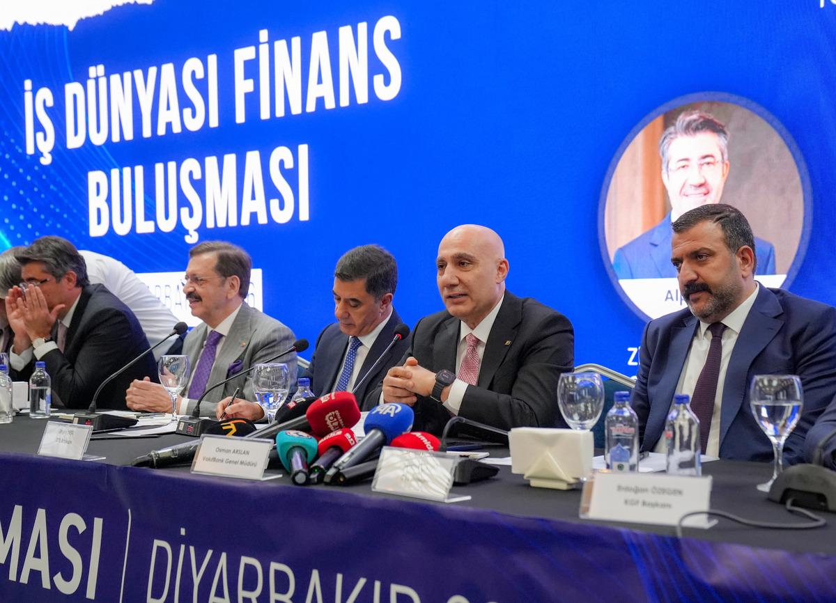 Kredi çekeceklerin beklediği haber! Faizlerde 2-3 puanlık indirim geliyor: Tarih verildi 7