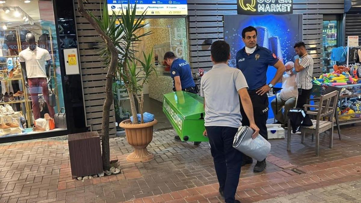 Haber alınamayan İsve&ccedil;li turist, otel odasında &ouml;l&uuml; bulundu 2