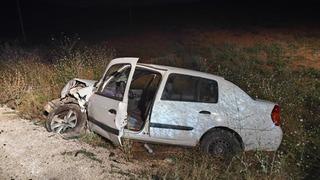 Isparta'da iki otomobil çarpıştı: 3 yaralı