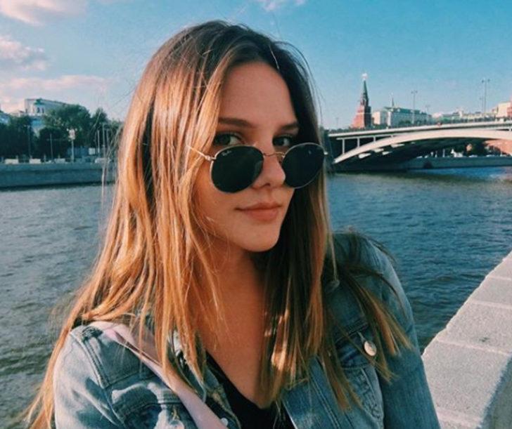 Alina Boz, Beşiktaş'ın yeni sezon forma tanıtımında rol aldı G5