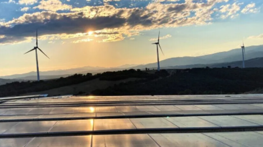 G&uuml;neşten elektrik &uuml;retiminde yeni rekor! 5,37 milyar kilovatsaate ulaştı