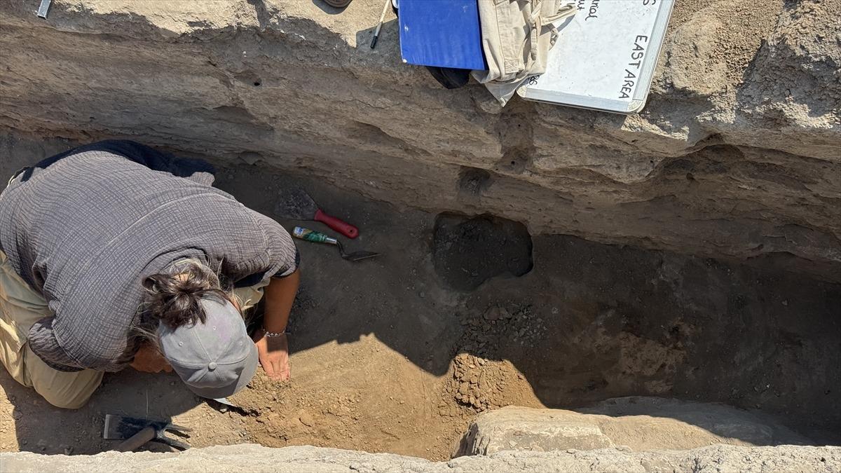 Çatalhöyük te tüyler ürperten keşif! M.Ö. 6000 yıllarının "Ölüler Evi" 1