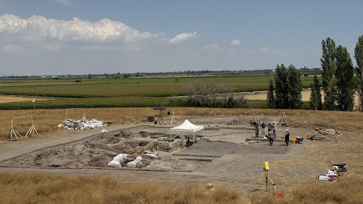 Çatalhöyük te tüyler ürperten keşif! M.Ö. 6000 yıllarının "Ölüler Evi" 7