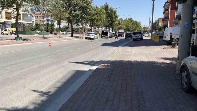 Kontrolden çıkıp takla atan araç sürücüsü yaralandı 1