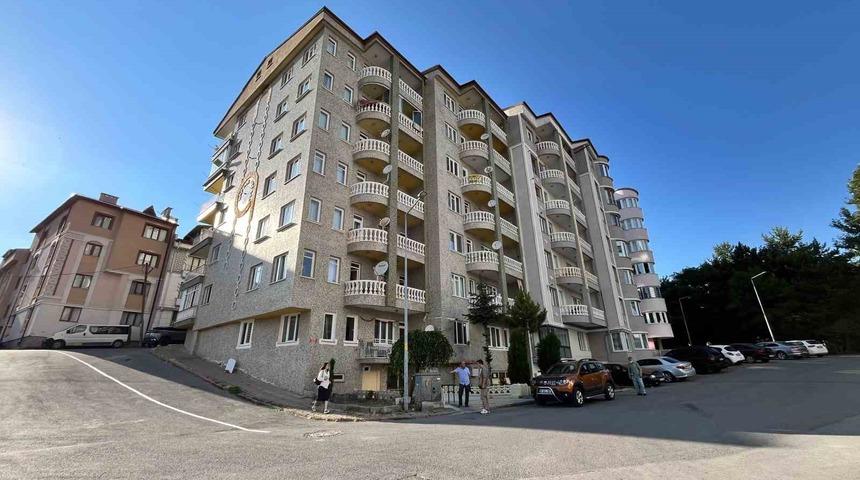 Bah&ccedil;e duvarı &ouml;rmek istediklerinde ger&ccedil;eği &ouml;ğrendiler