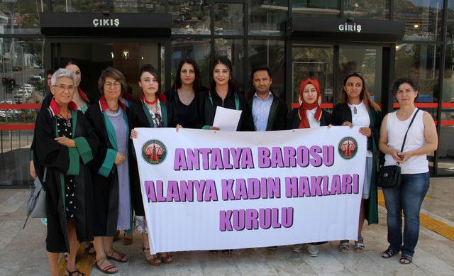 Antalya'da 'çocuk istismarı ve cinayeti' tepkisi