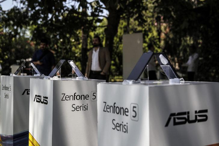 Asus'un yapay zekalı telefonu ZenFone 5Z  yarın ön siparişe açılıyor