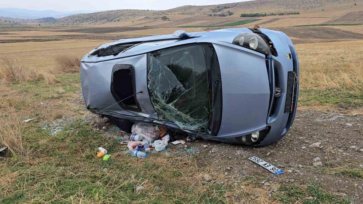 Samsun’da otomobil şarampole devrildi: 1’i bebek 3…