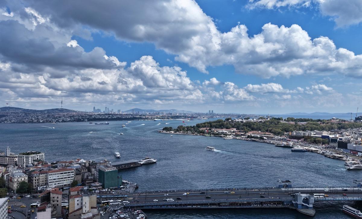 İstanbul un üstünü tamamen kapladı: Gün boyu sürdü! Adeta bir beyaz halı 1