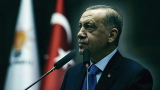 AK Parti’den erken seçim tartışmalarına yanıt! Erdoğan’ın adaylığı için dikkat çeken sözler: “Teknik tarih düzenlemesi yapılabilir”