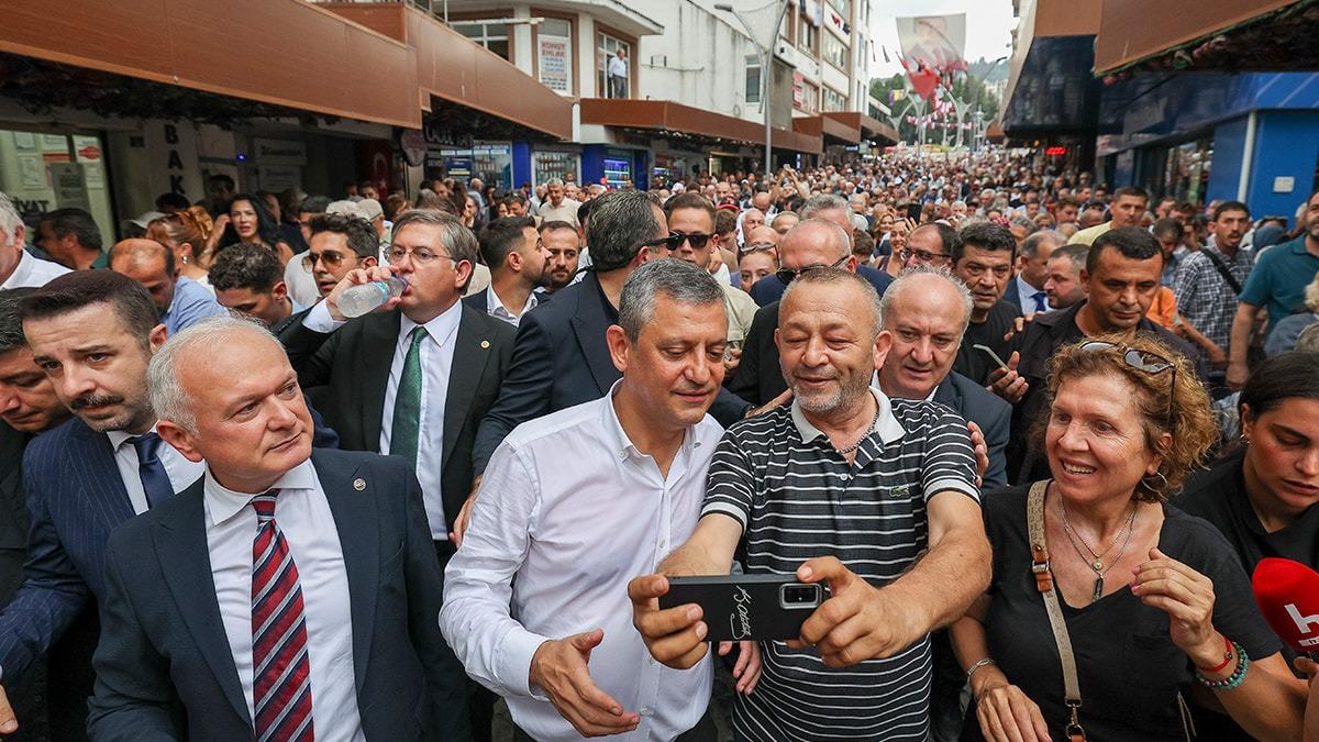 Özgür Özel den gündem olacak Kemal Kılıçdaroğlu açıklaması! "Sayılı gününü sayıyor" 2