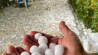 Mersin’de dolu yağışı etkili oldu