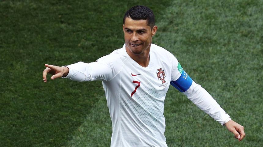 Luciano Moggi: Ronaldo, Juventus için sağlık kontrolünden geçti