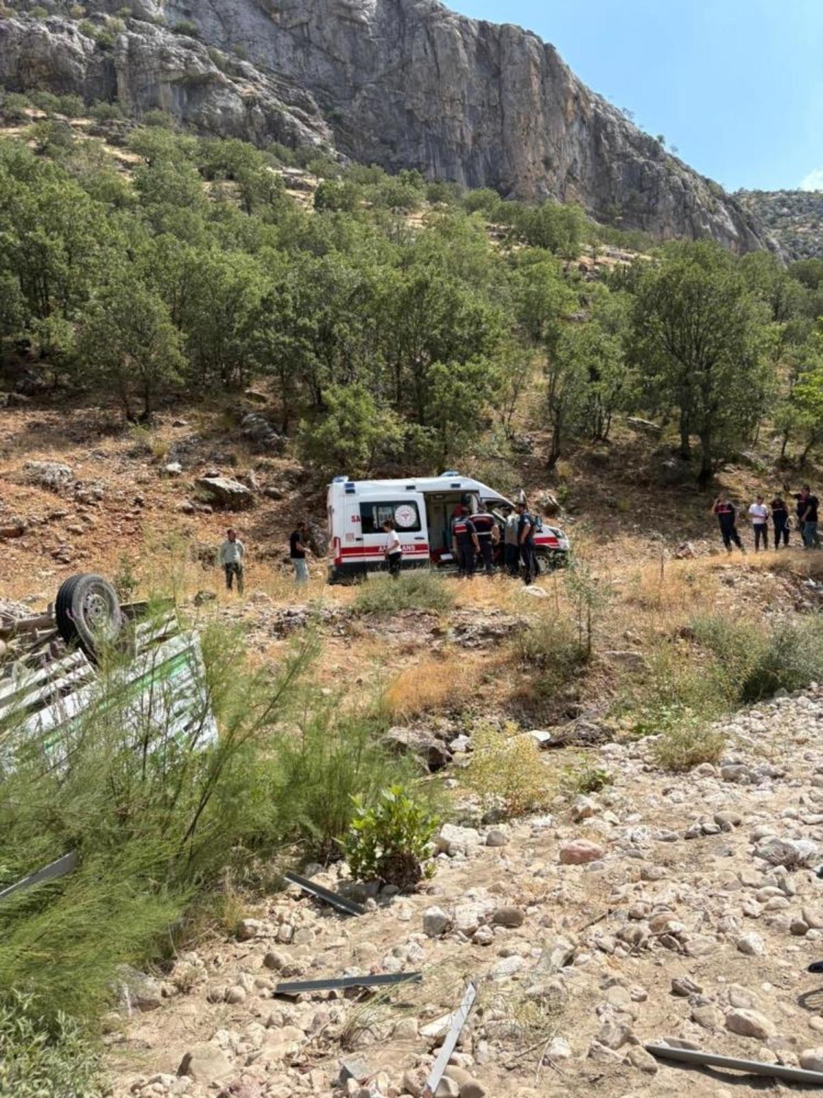 Şehit babası trafik kazasında hayatını kaybetti 2