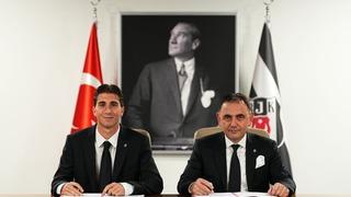 Beşiktaş'tan bir transfer daha! Siyah-Beyazlılar Miretti'yi resmen açıkladı: İşte maliyeti
