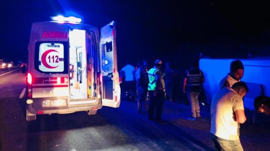 Konya'da otobüs devrildi: Çok sayıda yaralı var