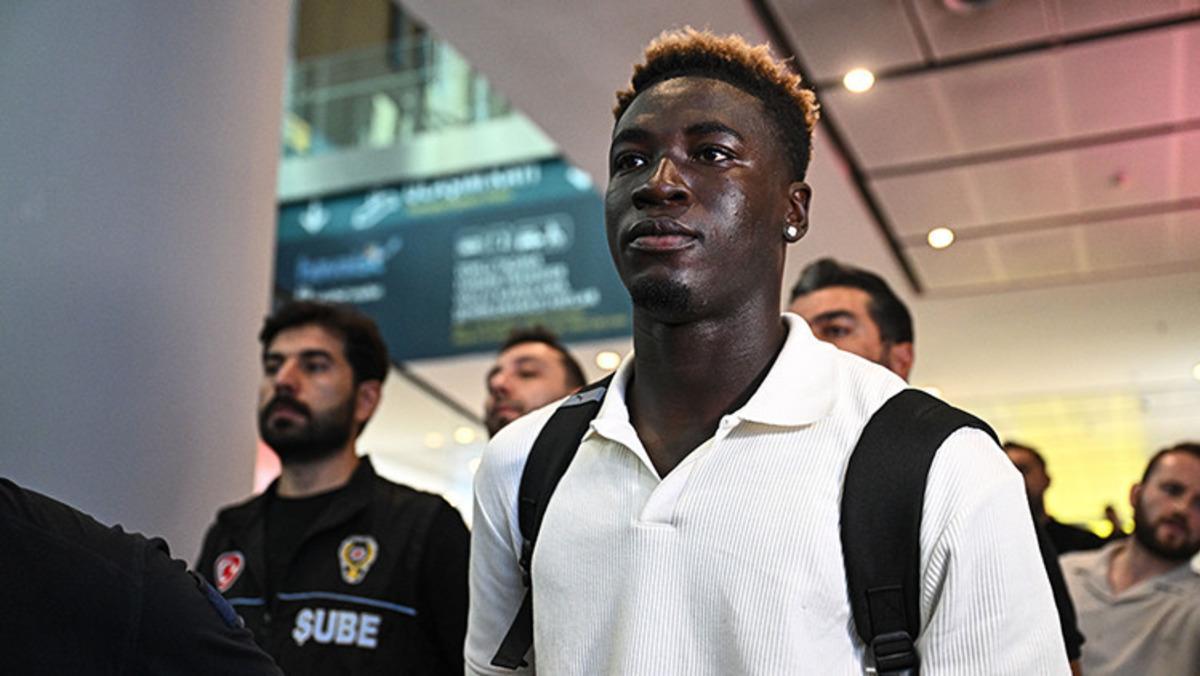 SON DAKİKA: Fenerbahçe Kojo Peprah Oppong transferini resmen açıkladı! 1