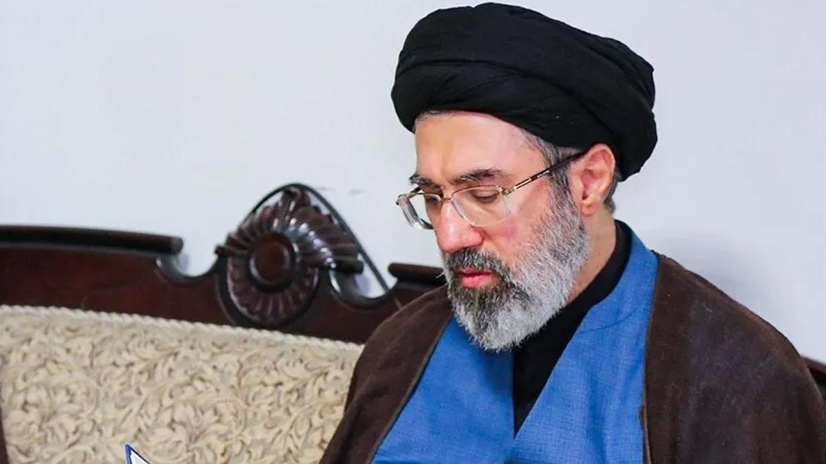 Hamaney aldığı kararı duyurdu! "Hepsini yasak ilan ediyorum" 1