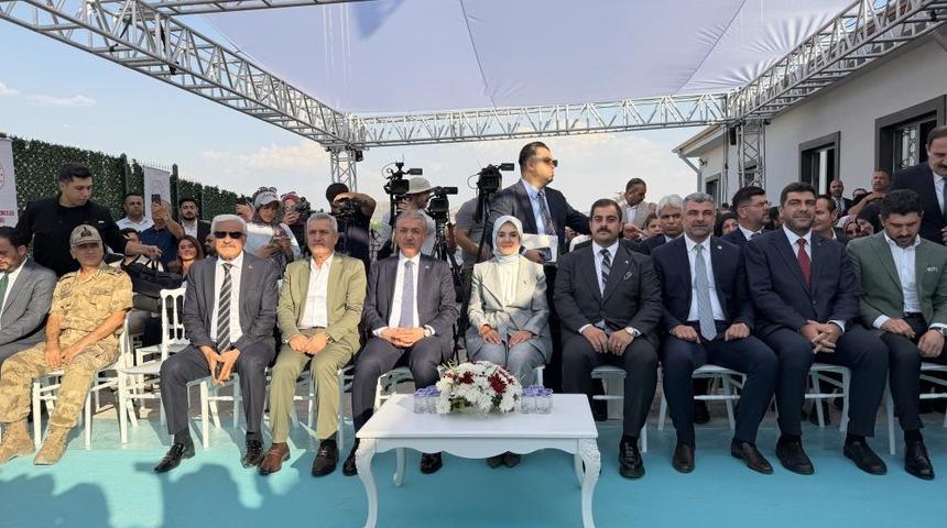 Bakan G&ouml;ktaş, Mardin&rsquo;de Hasan Keleşoğlu &Ccedil;ocuk Evleri Sitesi a&ccedil;ılış t&ouml;renine katıldı