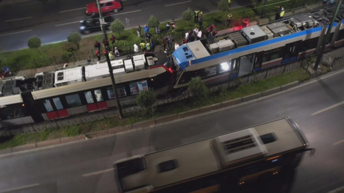 İstanbul da iki tramvay kafa kafaya &ccedil;arpıştı! Yaralılar var 2