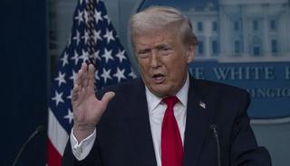Trump 'en b&uuml;y&uuml;k anlaşma' diyerek duyurdu! O &uuml;lke doğruladı
