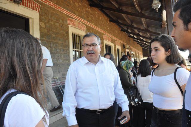 CHP'li yeni vekilin tren tutkusu