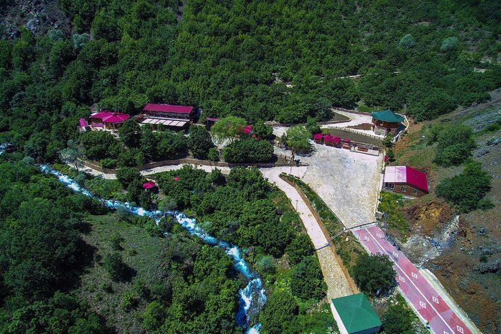 Tomara Şelalesi'nde büyüleyici görüntüler  G3