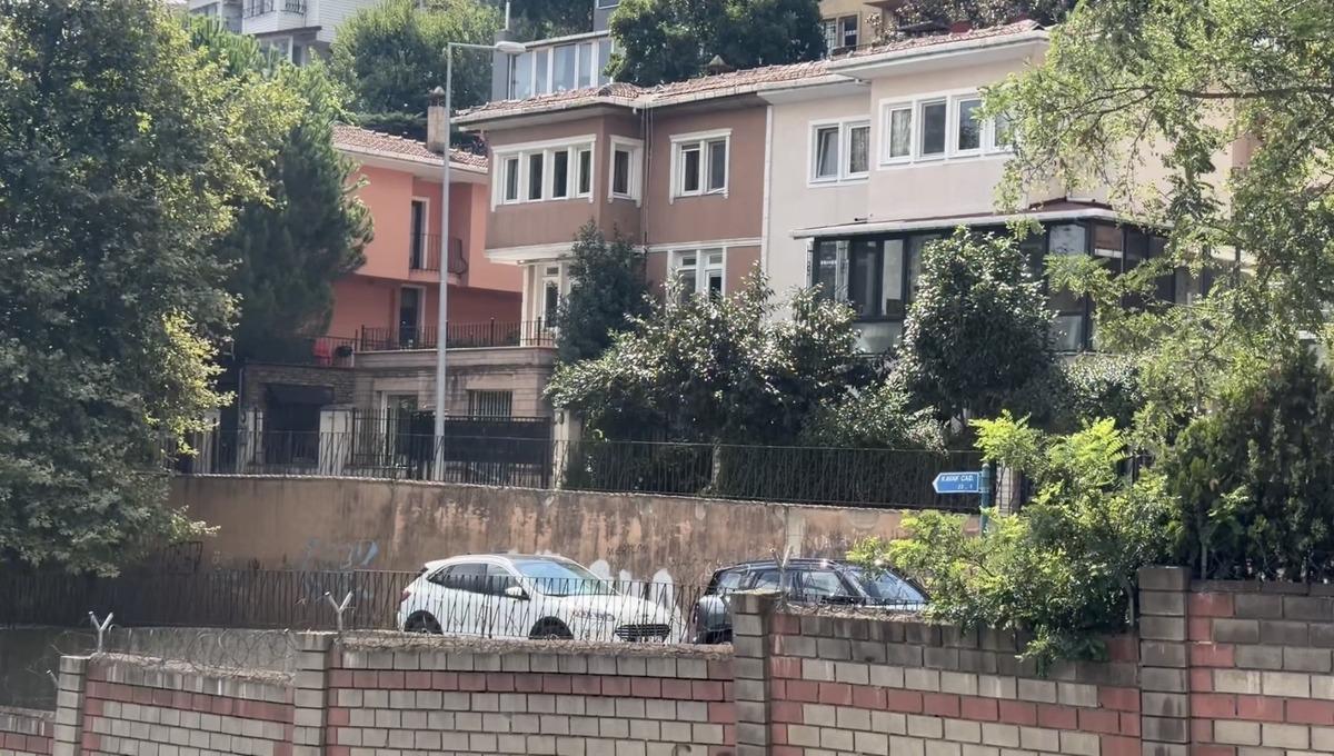 Yazar Murat Koparan, İstanbul daki villasında başından vurulmuş halde ölü bulundu 4