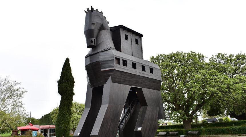 &Ccedil;anakkale beşinci kez K&uuml;lt&uuml;r Yolu festivali ile buluştu