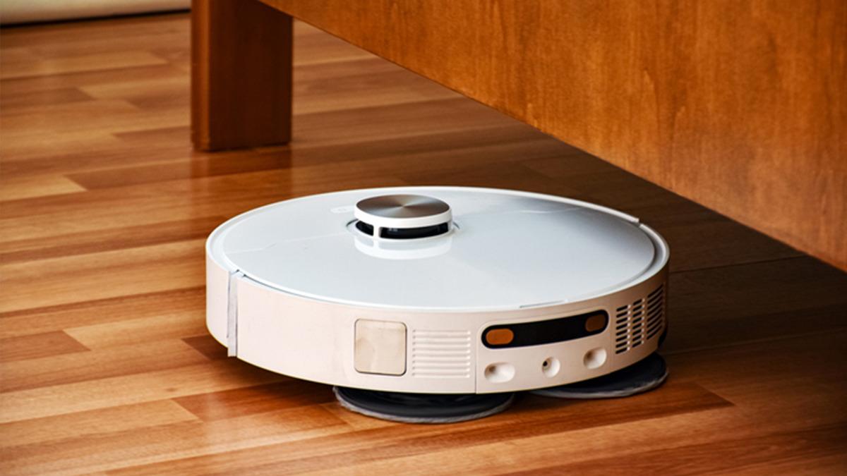 Aldatıldığını robot süpürgeden öğrendi! Davayı kazandı ama hapse girdi