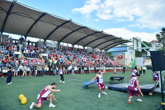 Gençlik ve Spor Bakanı Bak: "12 milyon gencimize yüzme öğrettik" 1
