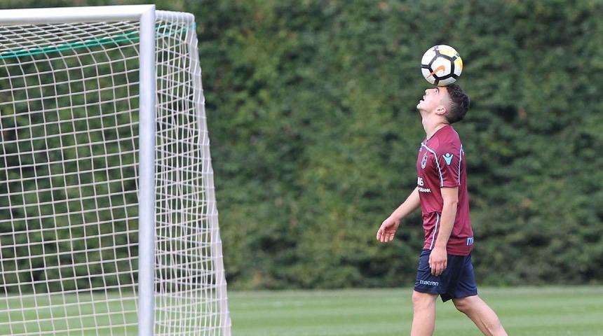 Abdülkadir Ömür'den Messi hareketleri!