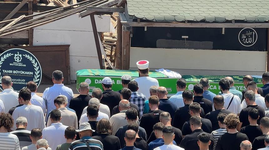 3 kardeşin &ouml;l&uuml;m&uuml; T&uuml;rkiye&rsquo;yi sarsmıştı: Belinay&rsquo;ın son paylaşımı kahretti