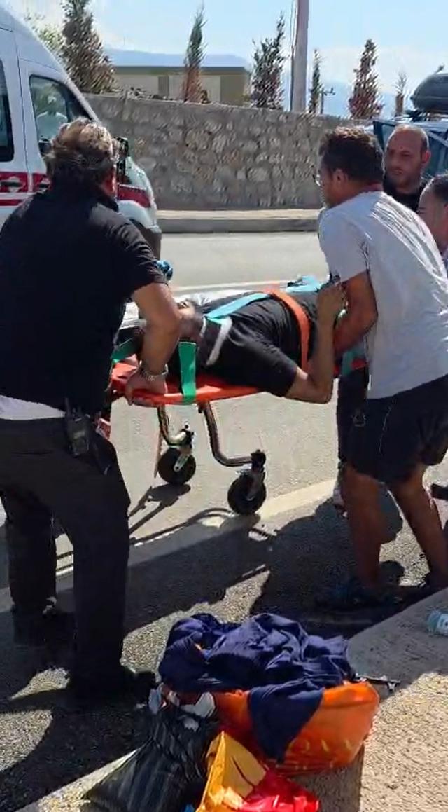 Yalova’da 2 otomobil çarpıştı: 4 yaralı 1