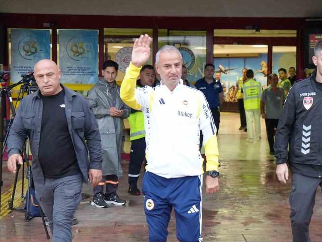 Fenerbah&ccedil;e kafilesi Samsun&rsquo;a geldi