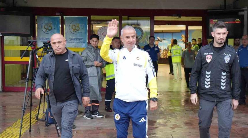 Fenerbah&ccedil;e kafilesi Samsun&rsquo;a geldi