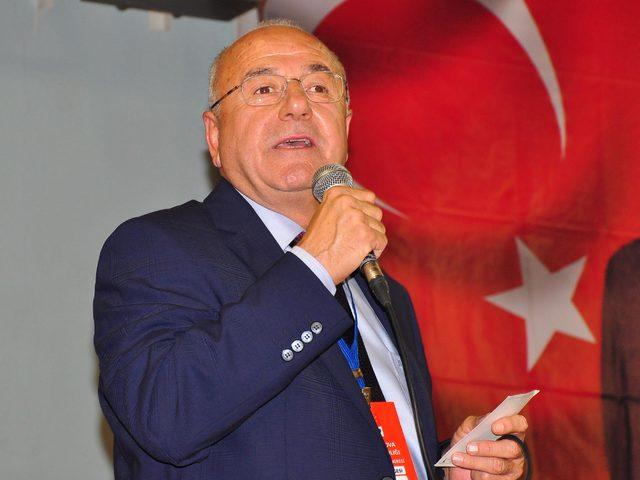 İzmir'de CHP'li delegeler gelecek hafta imza toplayacak