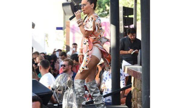 Demet Akalın: Altımı çekmeye çalışma boşuna...