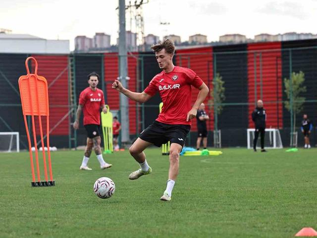 &Ccedil;orum FK, Beşiktaş ma&ccedil;ı hazırlıklarını s&uuml;rd&uuml;rd&uuml;