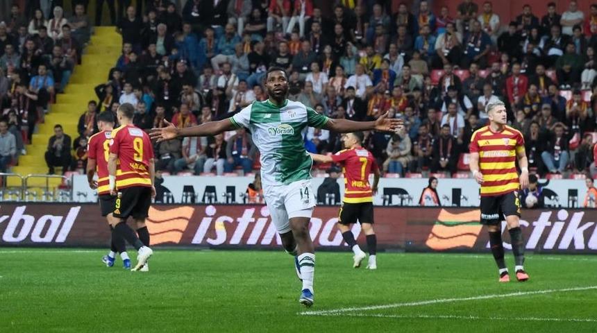 Bursaspor'da Kelechi Iheanacho fırtınası dinmiyor