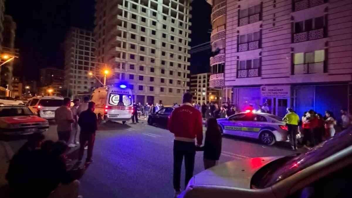 Sincan’da zincirleme kaza: 3 araç birbirine girdi, 1 kişi ağır yaralandı - Güncel Haberler