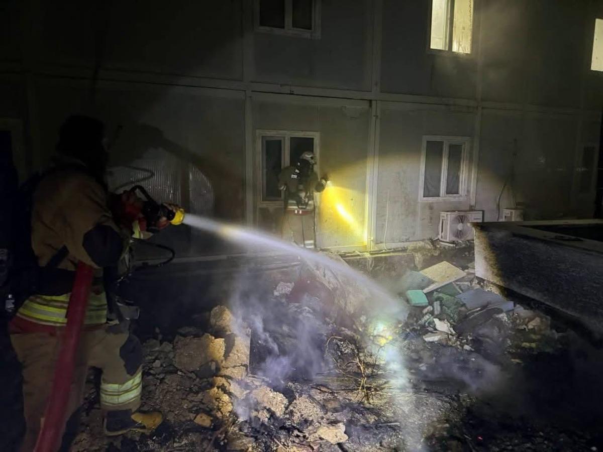 Antakya’da çöplük alan alevlere teslim oldu 2