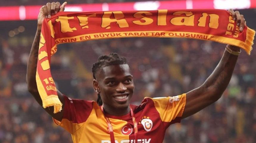 Galatasaray'ın yeni yıldızı Rafael Leao i&ccedil;in ma&ccedil; sonu olay iddia! Ortalık karışacak