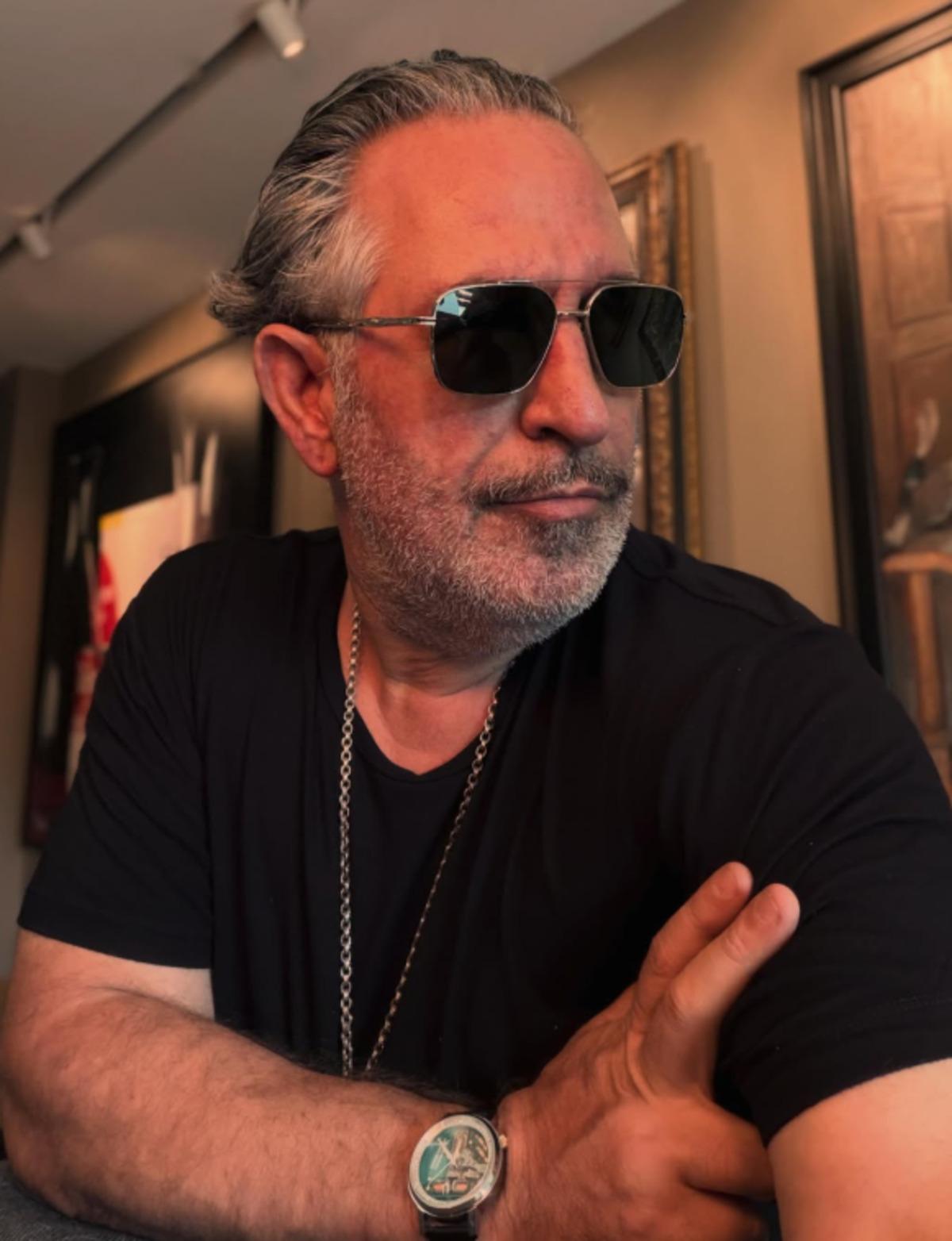 Cem Yılmaz kalp krizi ge&ccedil;irdi! Cem Yılmaz ka&ccedil; yaşında? 2
