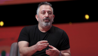 Kalp krizi ge&ccedil;irince yaşı merak edildi!