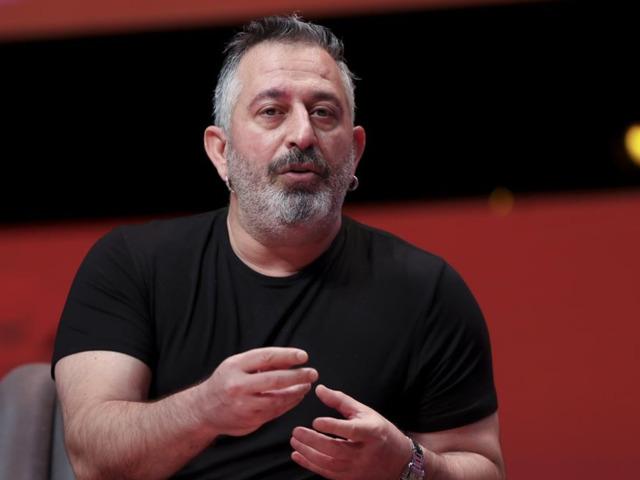 Kalp krizi ge&ccedil;irince yaşı merak edildi!