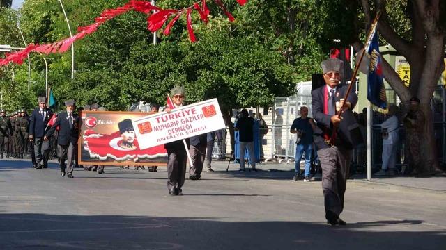 Antalya&rsquo;da 30 Ağustos coşkusu yaşandı 15