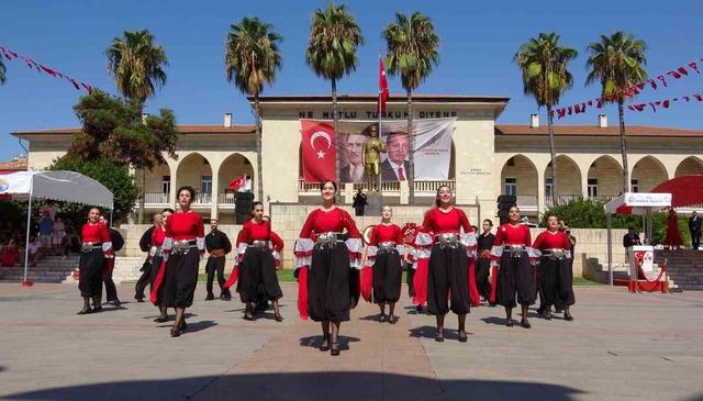 Mersin&rsquo;de 30 Ağustos Zafer Bayramı coşkuyla kutlandı 3